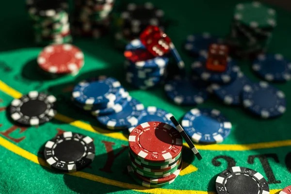 satset189 Texas Hold'em Bonus payout table showing hand rankings and odds for ante and call bets